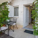 14178b Apartament